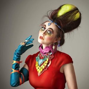 Meet your Posher, Cynthia